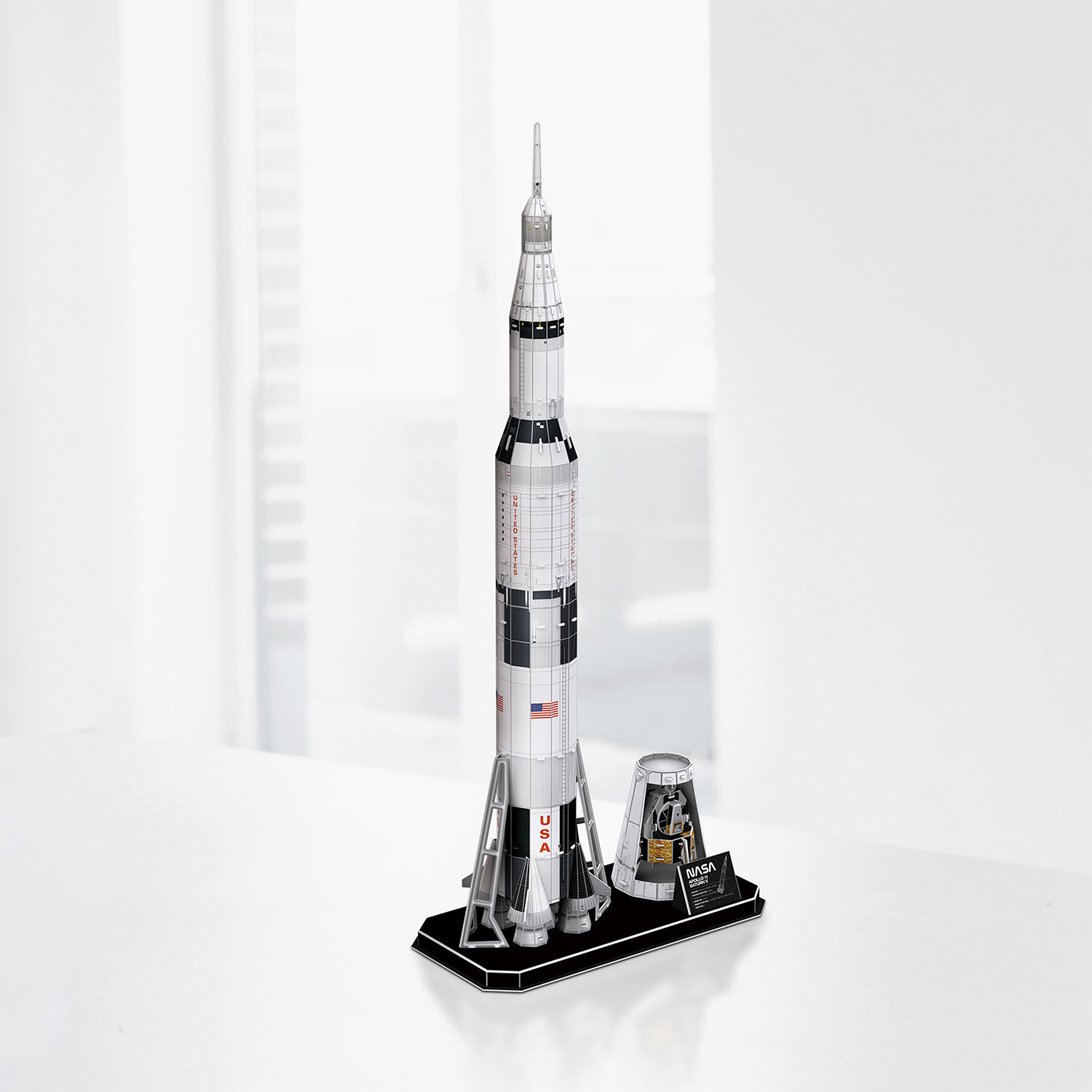 NASA - Apollo Saturn V Roket 3D Puzzle DS1059h