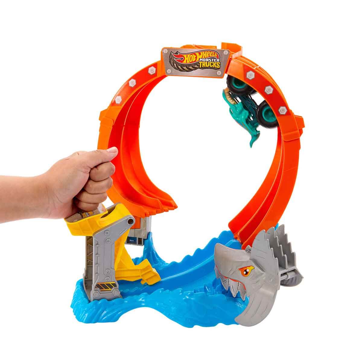 HW Monster Trucks Köpekbalığı Oyun Seti JFR08