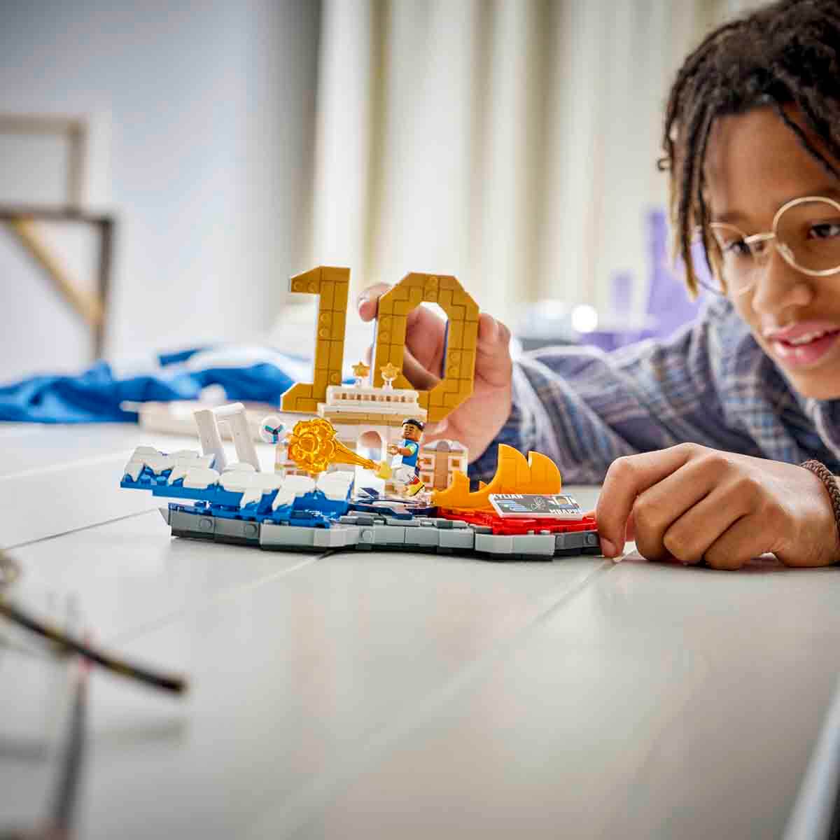 LEGO Editions Kylian Mbappé 43013