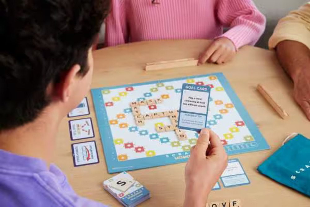 Scrabble Orijinal Ahşap İkisi Bir Arada Türkçe JLJ64