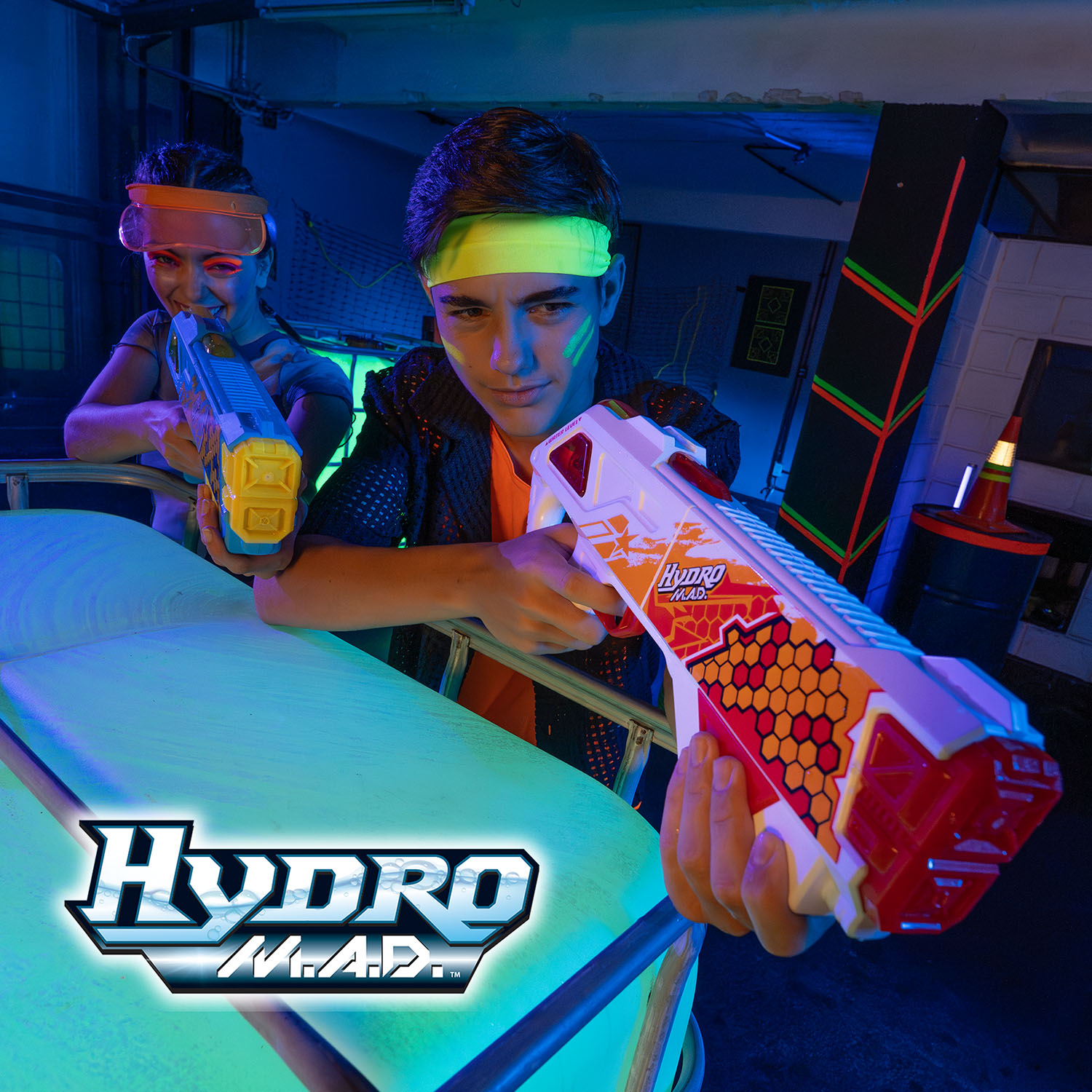 Hydro M.A.D. Elektrikli Su Tabancası Beyaz-Kırmızı