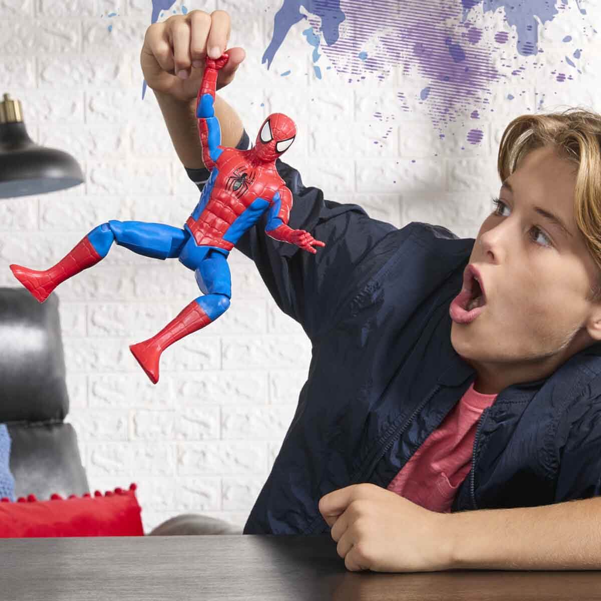 Spider-Man Titan Seri Aksiyon Figürü 30 cm G2715