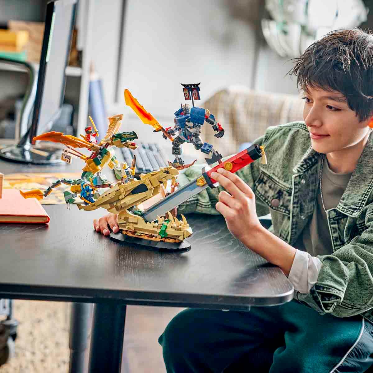LEGO NINJAGO Ejderha Kılıcı Savaşı 71871