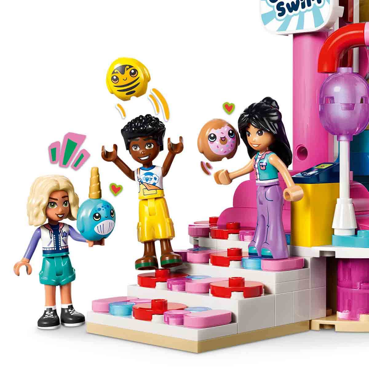 LEGO Friends Şeker ve Kapkek Dönme Dolabı 42700