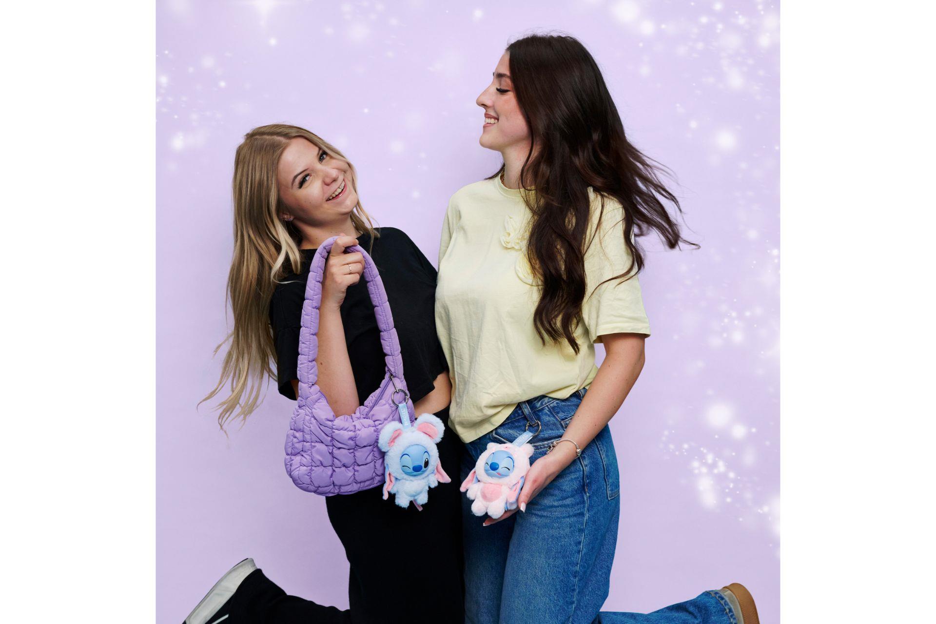 Disney Yuyus Stitch Anahtarlık Sürpriz Kutu 12 cm 4006